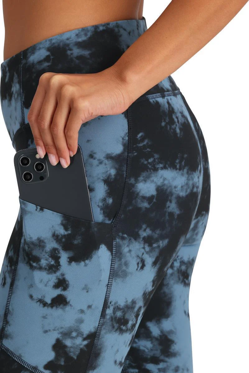 Vantage Printed 7/8 Leggings - Womens - Image 3