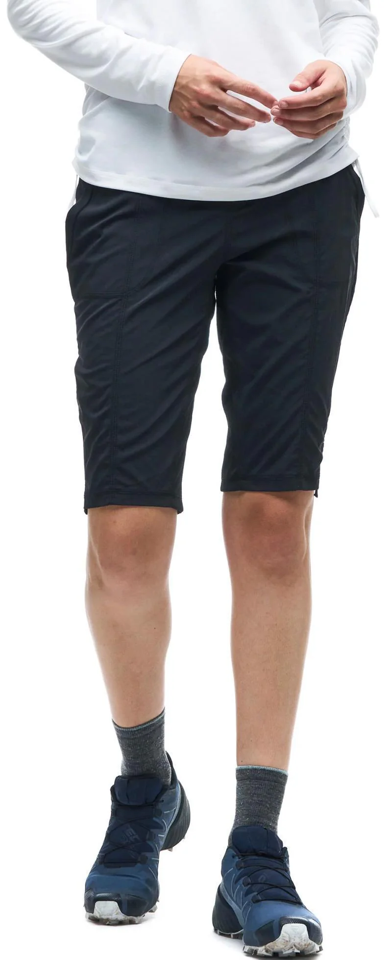 Viajar II Shorts - Womens